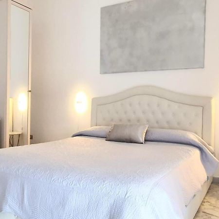 Angela'S Apartment. Elegant Two Bedroom House In Irsina Exterior photo