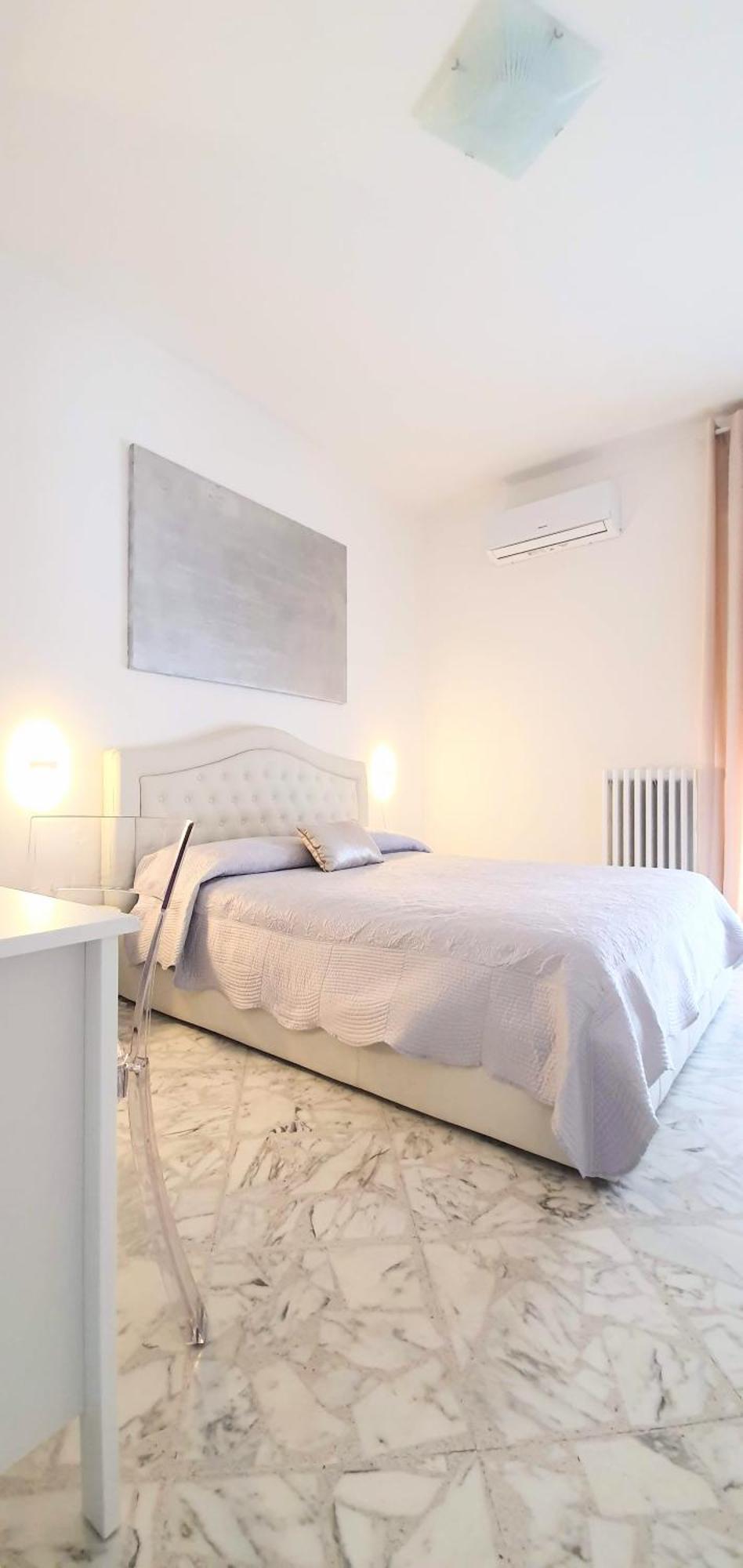 Angela'S Apartment. Elegant Two Bedroom House In Irsina Exterior photo