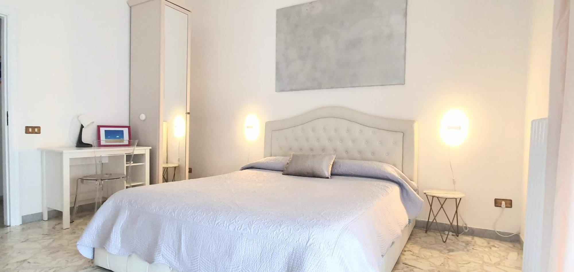Angela'S Apartment. Elegant Two Bedroom House In Irsina Exterior photo