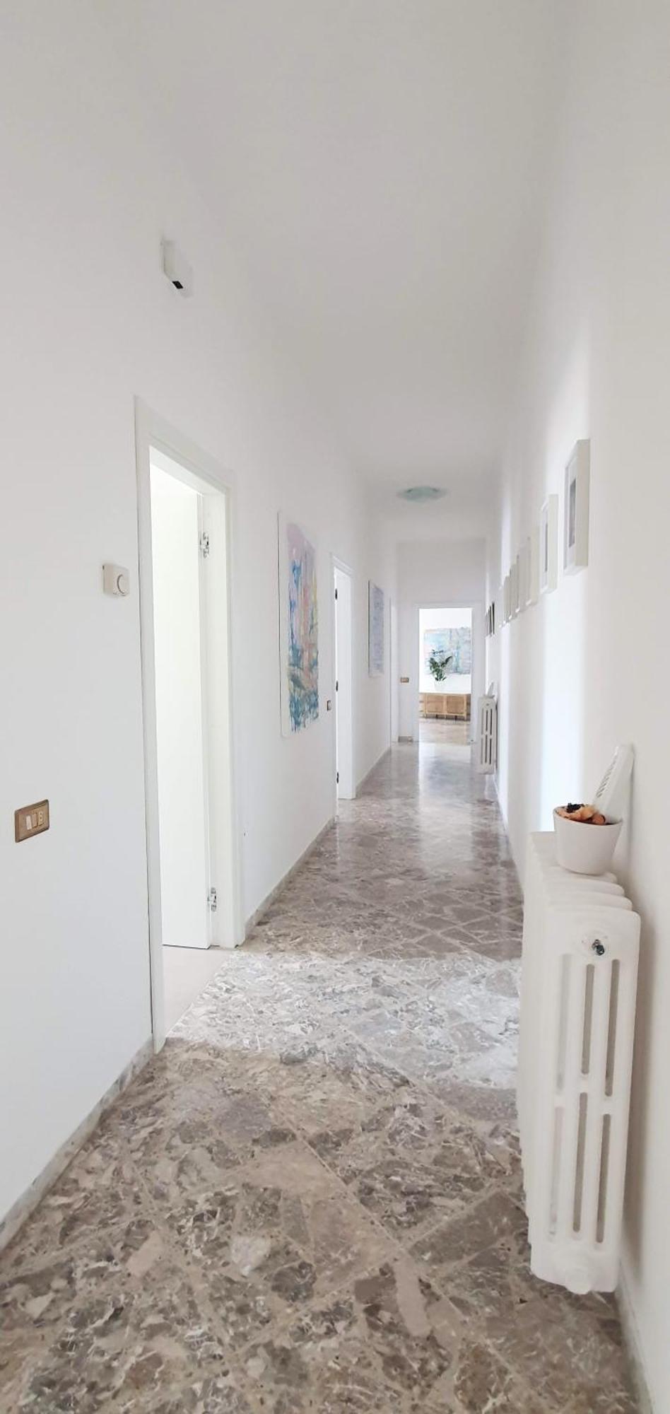 Angela'S Apartment. Elegant Two Bedroom House In Irsina Exterior photo